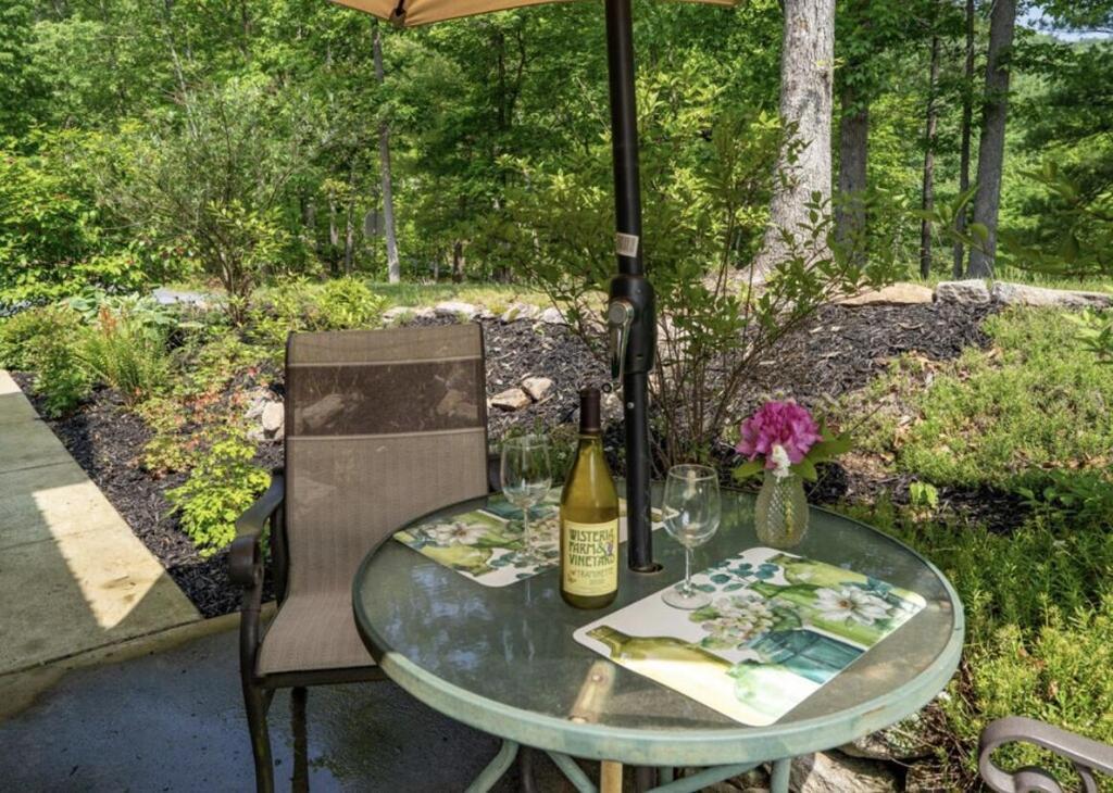Mockingbird Mountain Spa And Retreat Luray Eksteriør bilde